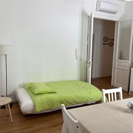 Casa In Centro Con Terrazzo Apartment Bari Luaran gambar