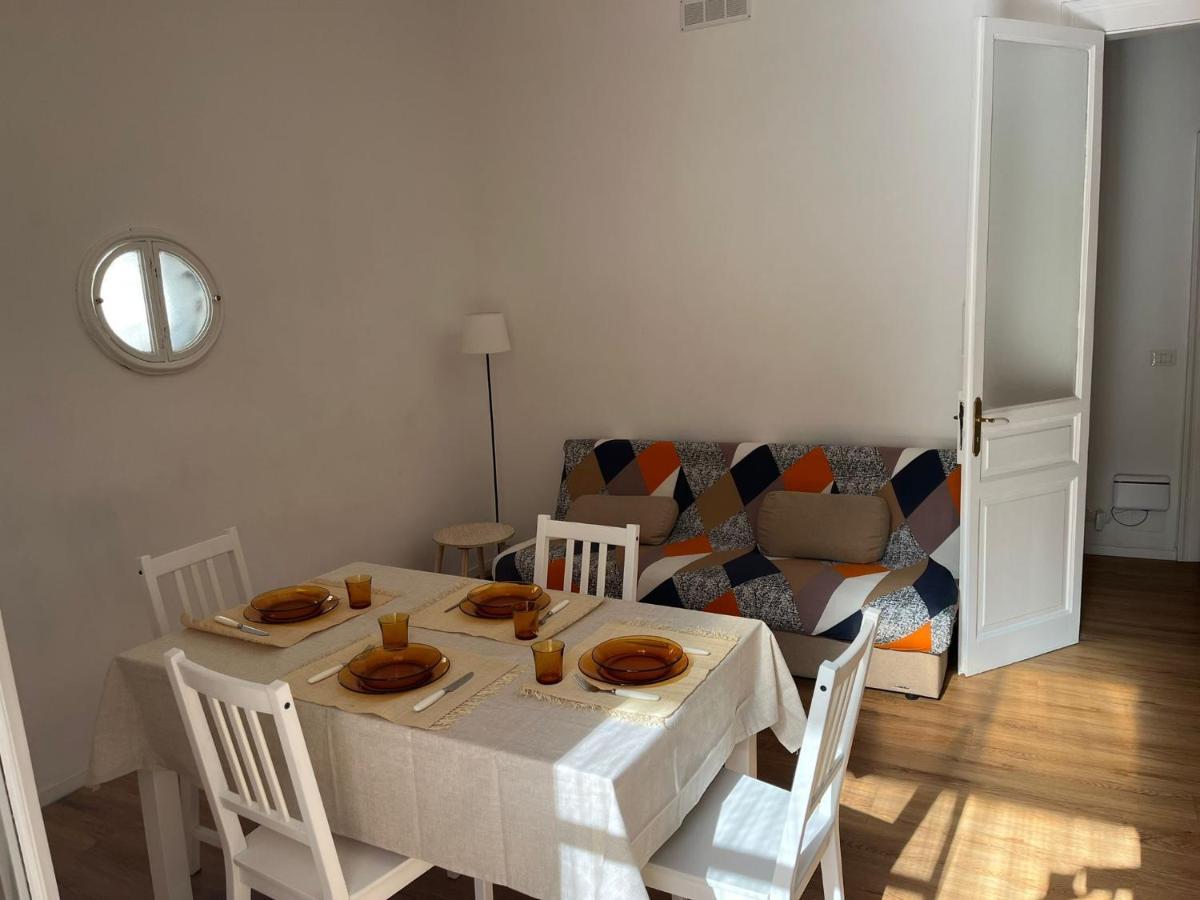 Casa In Centro Con Terrazzo Apartment Bari Luaran gambar